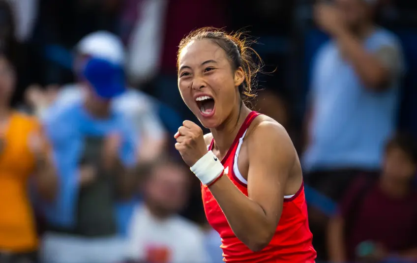 US Open: Zheng Qinwen arrasa en su debut en la fase de clasificación en Flushing Meadows