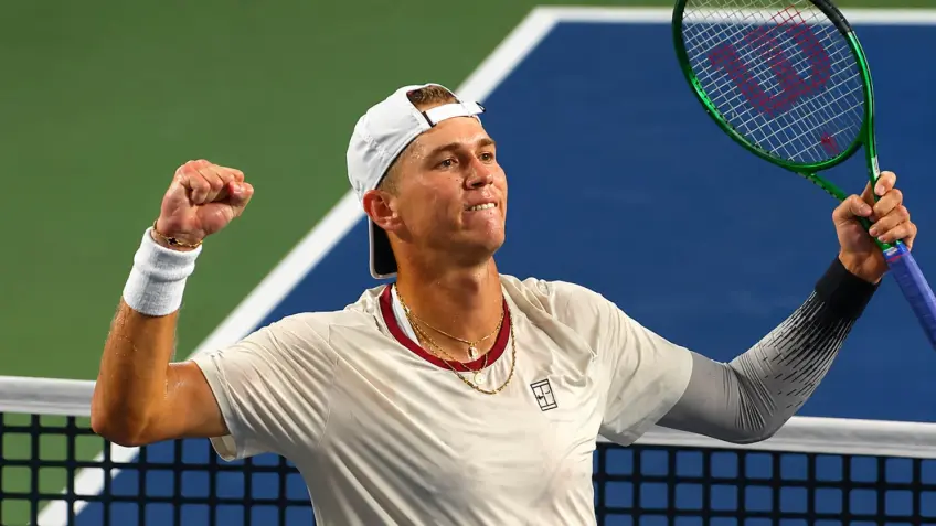 Martin Damm sorprende a Daniil Medvédev en Winston-Salem