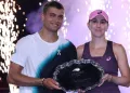 Belinda Bencic le prohíbe entre risas a Flavio Cobolli jugar dobles mixtos con otras jugadoras