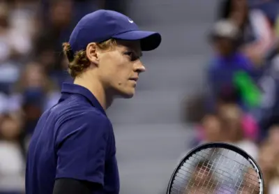 Adriano Panatta vincula los problemas de lesiones de Jannik Sinner con las exigencias del tenis moderno
