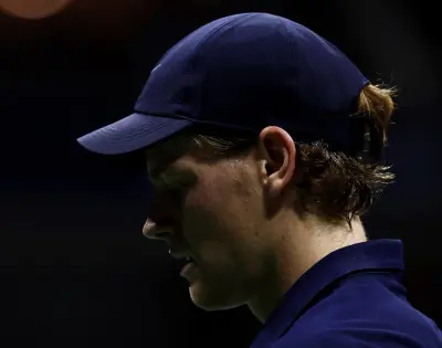 Alarma con Jannik Sinner: Diagnóstico médico contundente tras su baja del US Open
