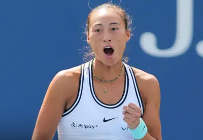 Fase de clasificación del US Open: Zheng Qinwen arrasa tras el retraso por lluvia y se mete en el cuadro principal