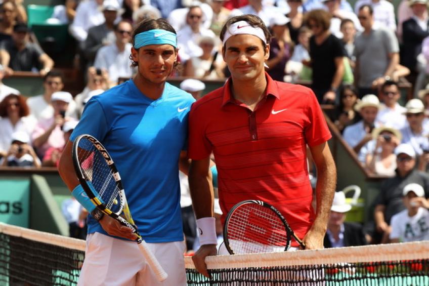 Raqueta de Roger Federer usada en Roland Garros 2011 contra Nadal