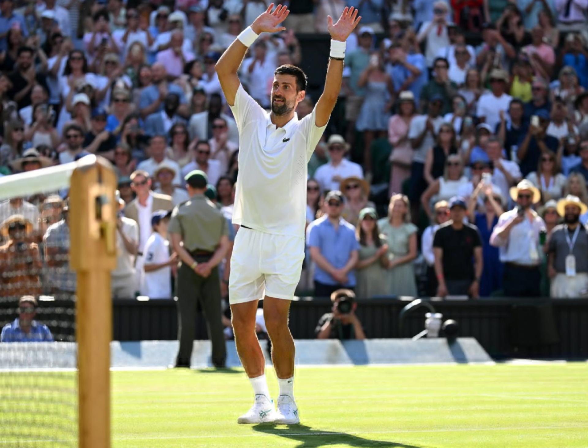 Novak Djokovic habla sobre su lucha contra Sinner y Alcaraz: "Duele en la cancha"