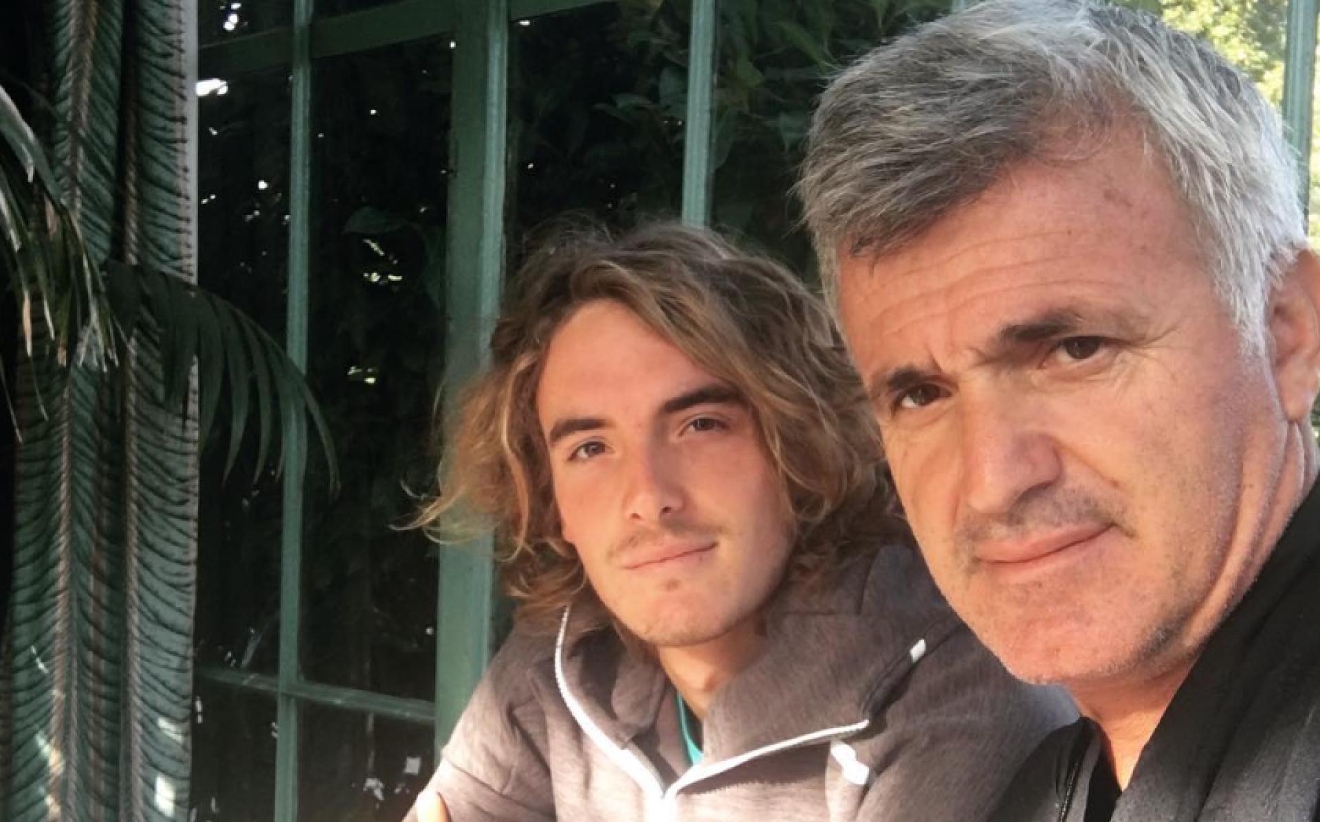 Rennae Stubbs revela duros detalles sobre las dificultades de Tsitsipas con su padre.