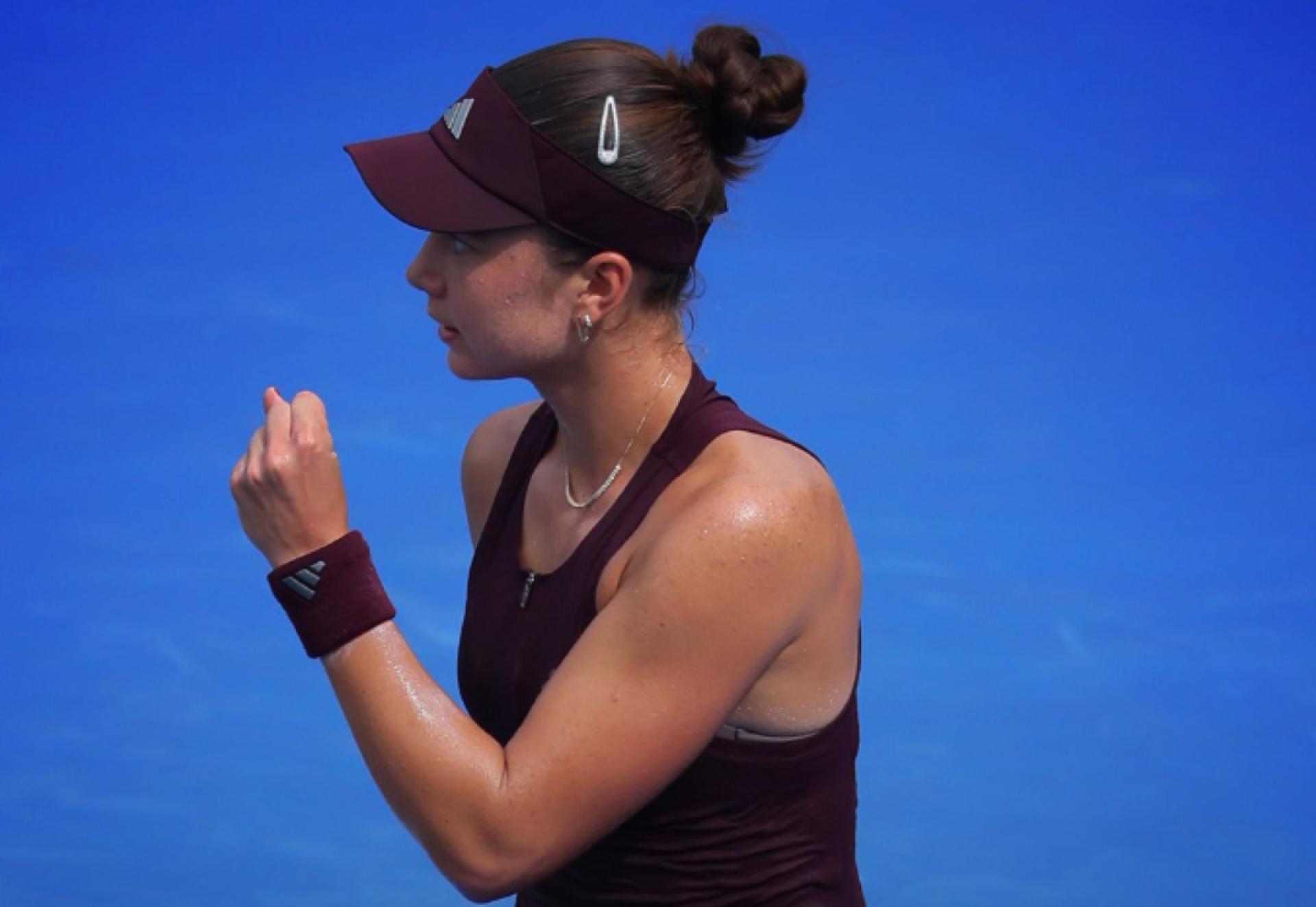 Ningbo: Iva Jovic elimina a Jasmine Paolini y arranca su debut por todo lo alto