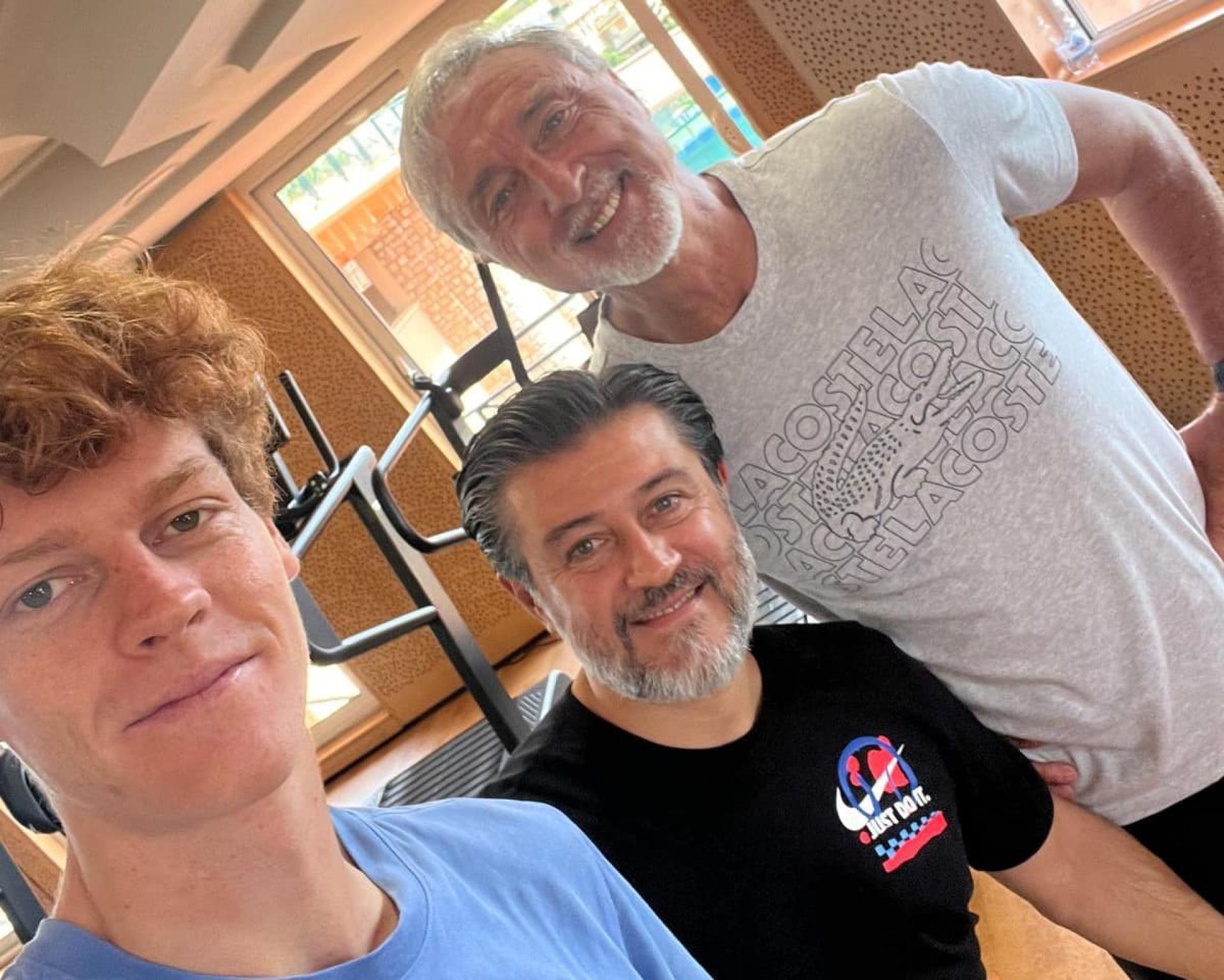 "Lo tendrá fuera un tiempo": La advertencia del ex preparador de Sinner