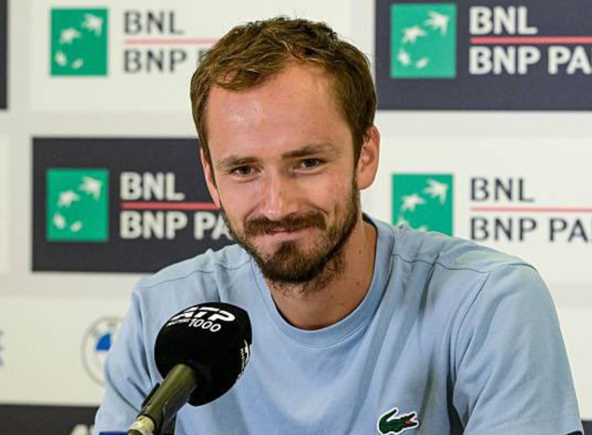 Daniil Medvédev cree que puede ganar otro título de Grand Slam tras su triunfo en Almaty